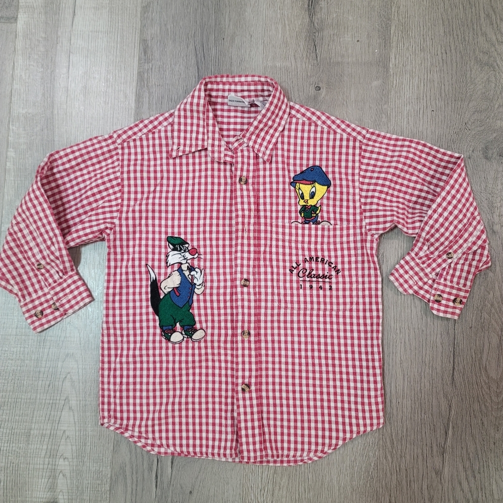 Acme kids vintage Sylvester snd tweety bird button up checkard shirt size small.